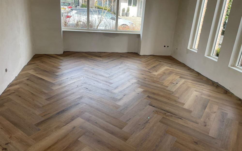 Pvc vloer in houtlook in een woonkamer